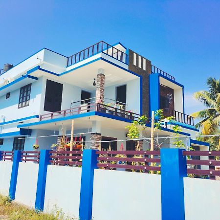 מאראריקולם Malhar Marari Homestay מראה חיצוני תמונה