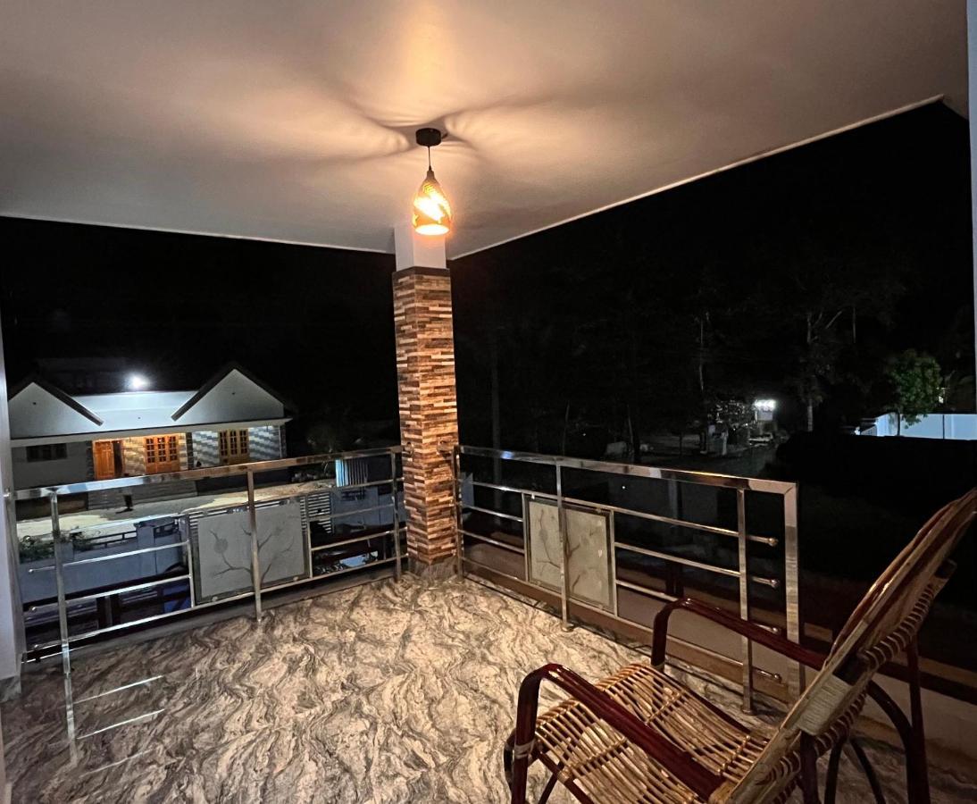 מאראריקולם Malhar Marari Homestay מראה חיצוני תמונה